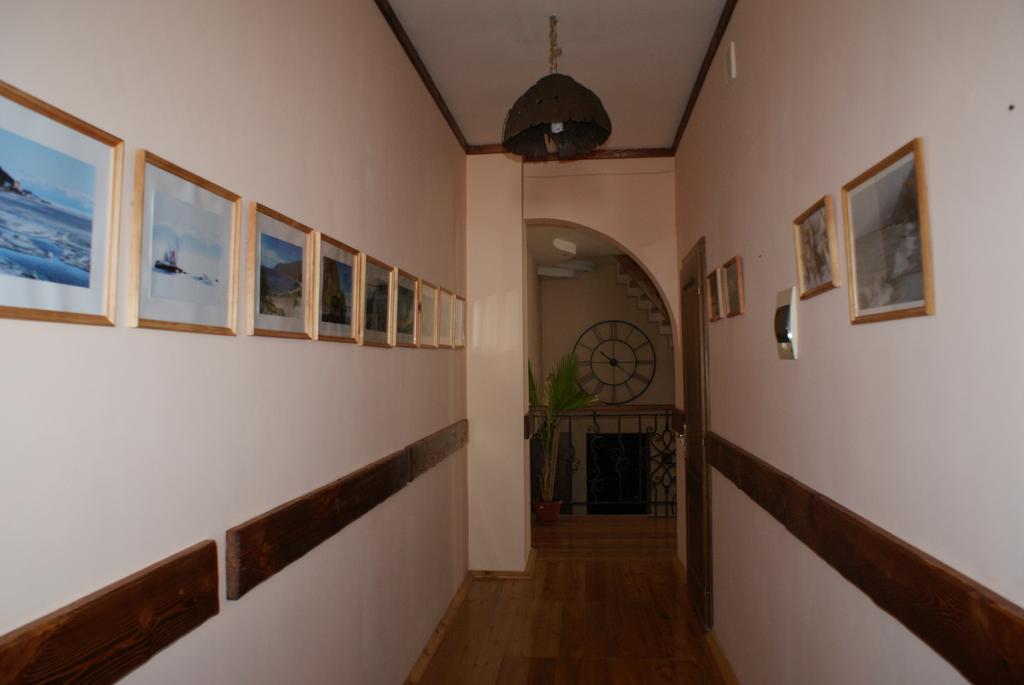 Malina Guest House Listvyanka Room photo